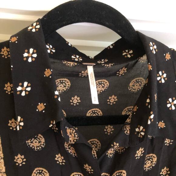 Free People Little Secrets Black Printed Blouse - Picture 6 of 7